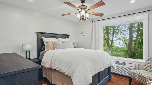 321 N 8th Street, Paducah, KY 42001