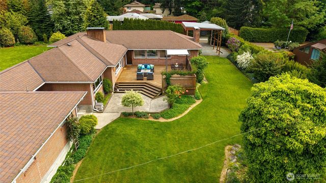 19416 84th Avenue W, Edmonds, WA 98026
