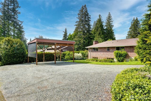 19416 84th Avenue W, Edmonds, WA 98026