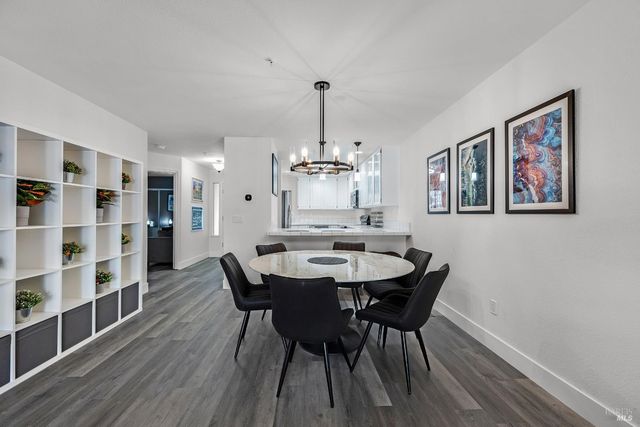 36 Bridle Path Ln, Novato, CA 94945