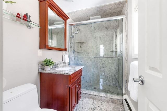 60 High St, Needham, MA 02494