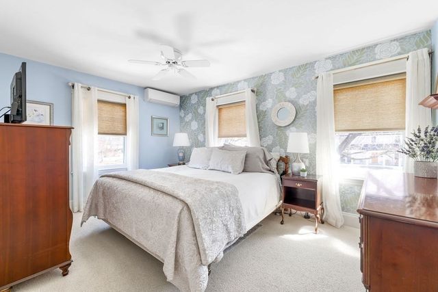 60 High St, Needham, MA 02494