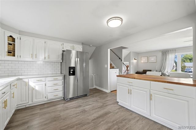 22 Newgate Road, Amherst, NY 14226