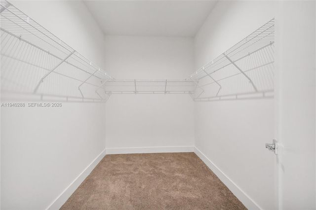 8037 NW 42nd St, Doral, FL 33166