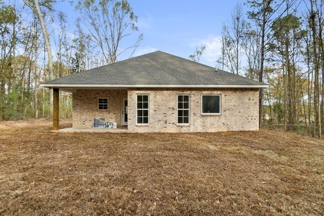 33 Will Brown Ln., Sumrall, MS 39482
