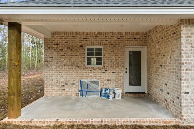 33 Will Brown Ln., Sumrall, MS 39482