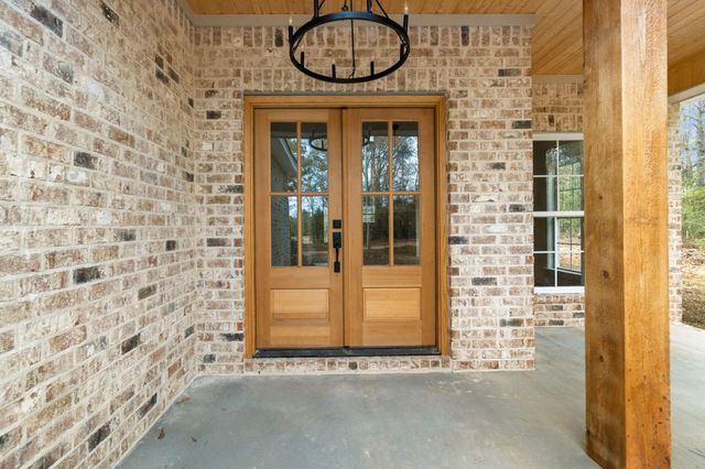 33 Will Brown Ln., Sumrall, MS 39482