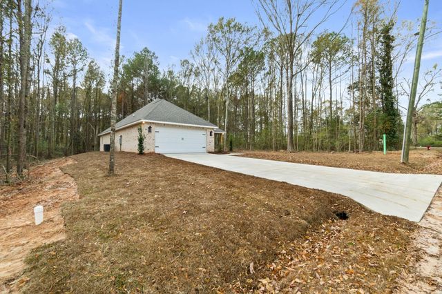 33 Will Brown Ln., Sumrall, MS 39482