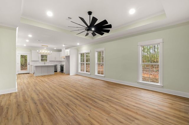 33 Will Brown Ln., Sumrall, MS 39482