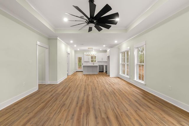 33 Will Brown Ln., Sumrall, MS 39482