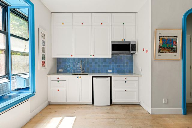 30 E 95th St Apt 2C, New York City, NY 10128