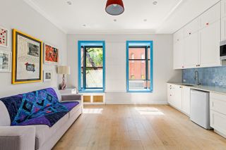 30 E 95th St Apt 2C, New York City, NY 10128
