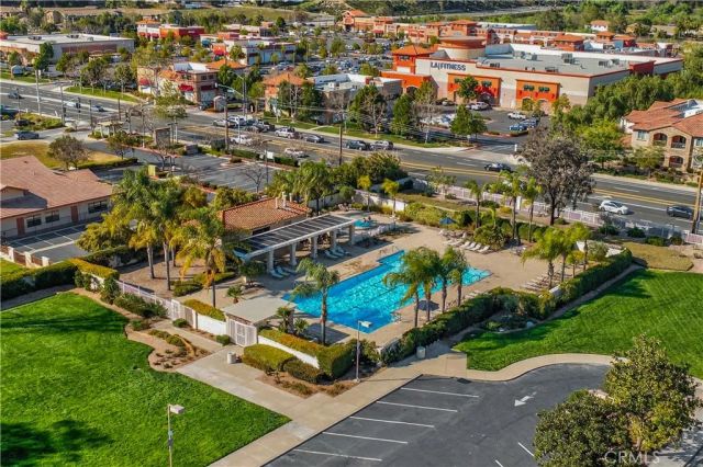 39560 Linnit Circle, Temecula, CA 92591