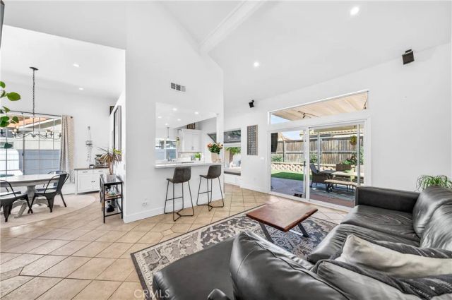 39560 Linnit Circle, Temecula, CA 92591