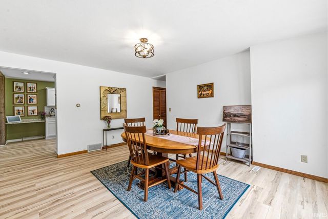 54522 Homeland Road, Elkhart, IN 46514