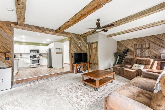 54522 Homeland Road, Elkhart, IN 46514