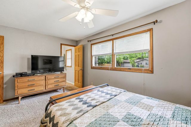54522 Homeland Road, Elkhart, IN 46514