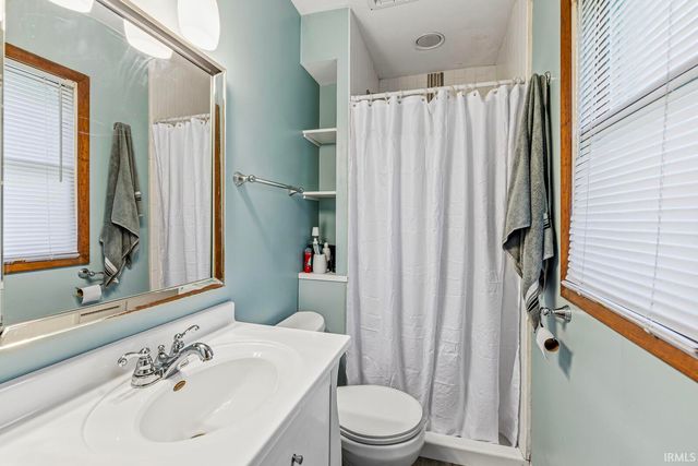 54522 Homeland Road, Elkhart, IN 46514