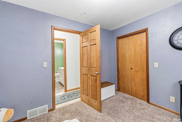 54522 Homeland Road, Elkhart, IN 46514