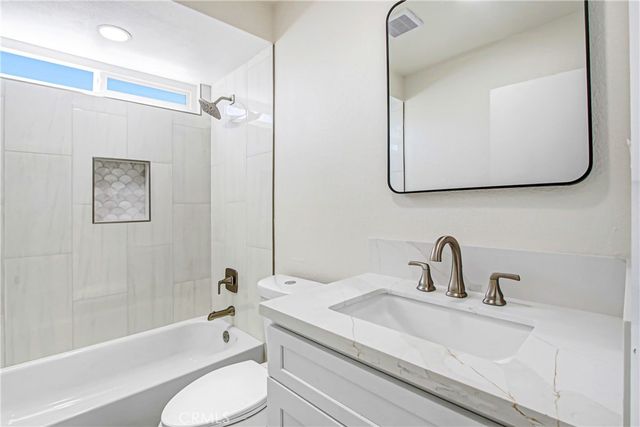 42509 Carino, Temecula, CA 92592