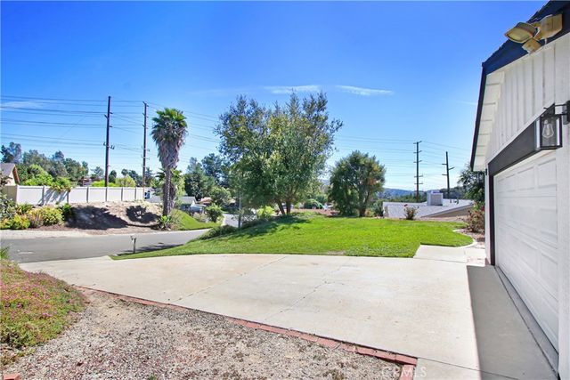 42509 Carino, Temecula, CA 92592