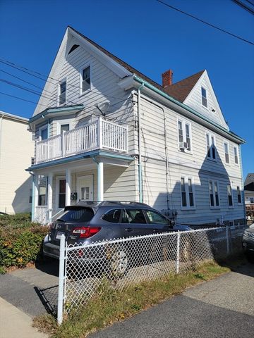32 Freeman St 3, Quincy, MA 02170