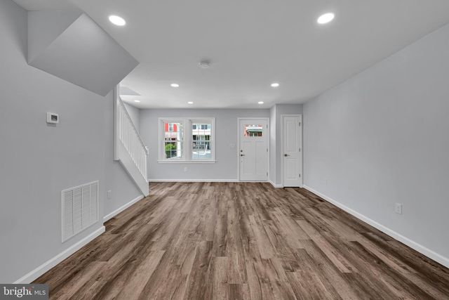 469 NEW DORWART ST, Lancaster, PA 17603