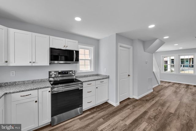 469 NEW DORWART ST, Lancaster, PA 17603