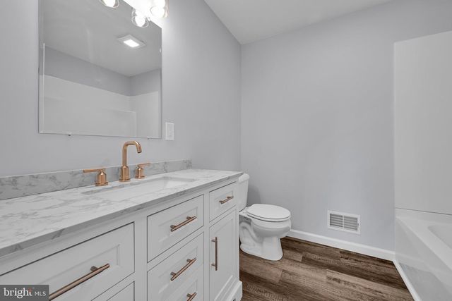 469 NEW DORWART ST, Lancaster, PA 17603