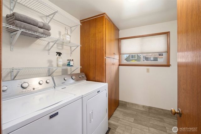 24608 Marine View Drive S, Des Moines, WA 98198