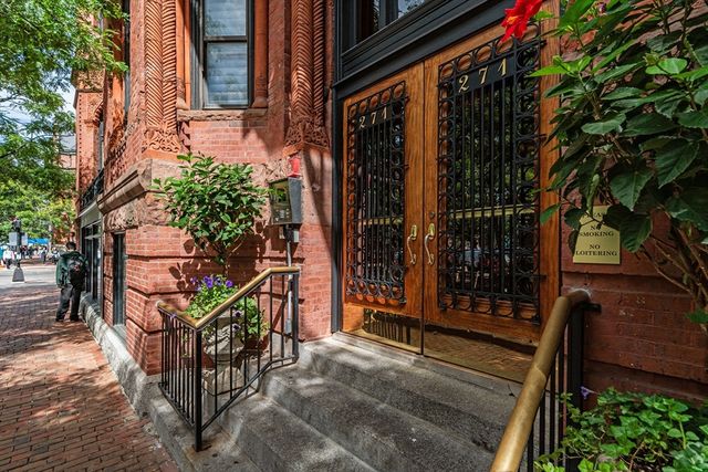 271 Dartmouth St 5H, Boston, MA 02116