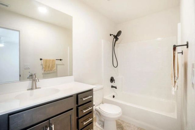 1397 Caminito Veranza 3, Chula Vista, CA 91915