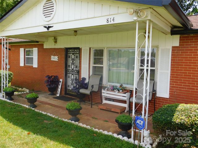 814 Aileen Circle, Pineville, NC 28134