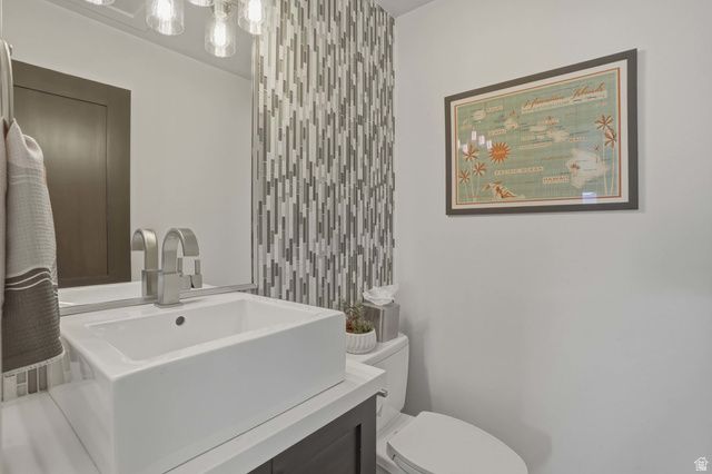 4585 S IDLEWILD RD, Salt Lake City, UT 84124