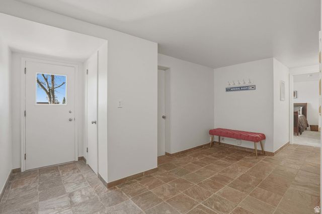 4585 S IDLEWILD RD, Salt Lake City, UT 84124