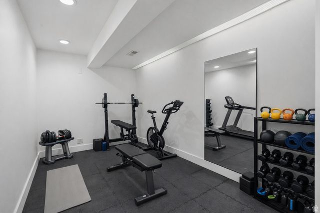 4585 S IDLEWILD RD, Salt Lake City, UT 84124