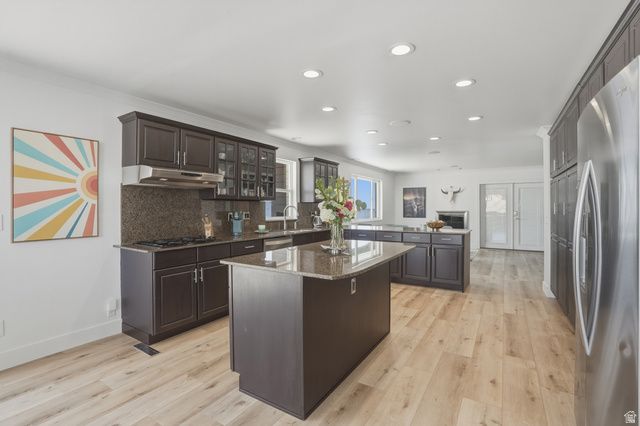 4585 S IDLEWILD RD, Salt Lake City, UT 84124