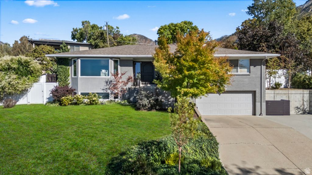 Image 2 of property listing at 4585 S IDLEWILD RD, Salt Lake City, UT 84124