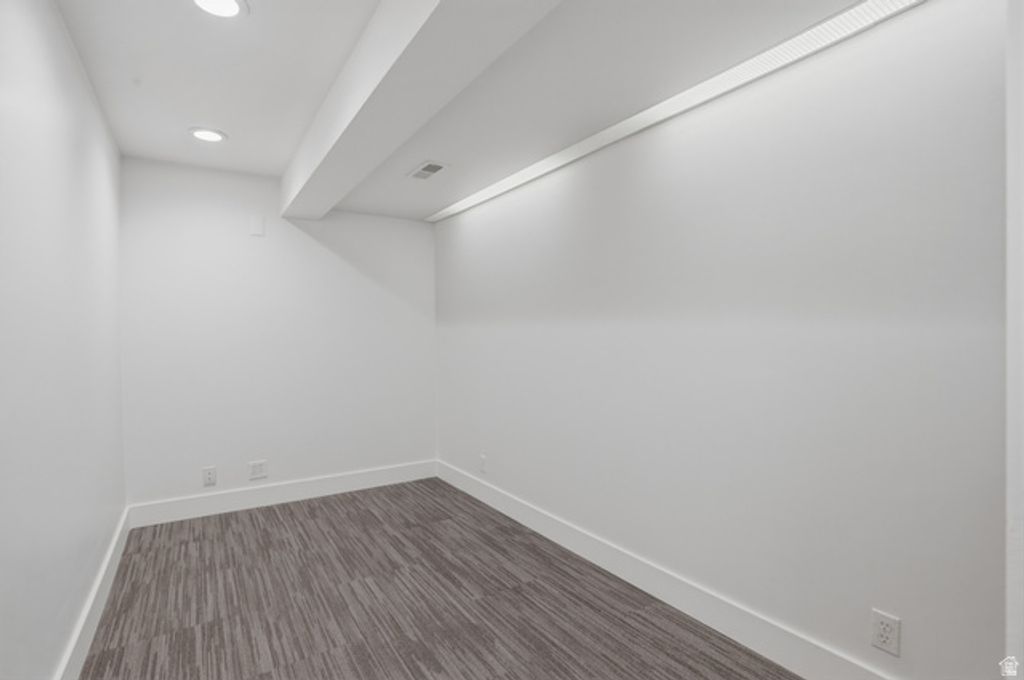 Image 30 of property listing at 4585 S IDLEWILD RD, Salt Lake City, UT 84124