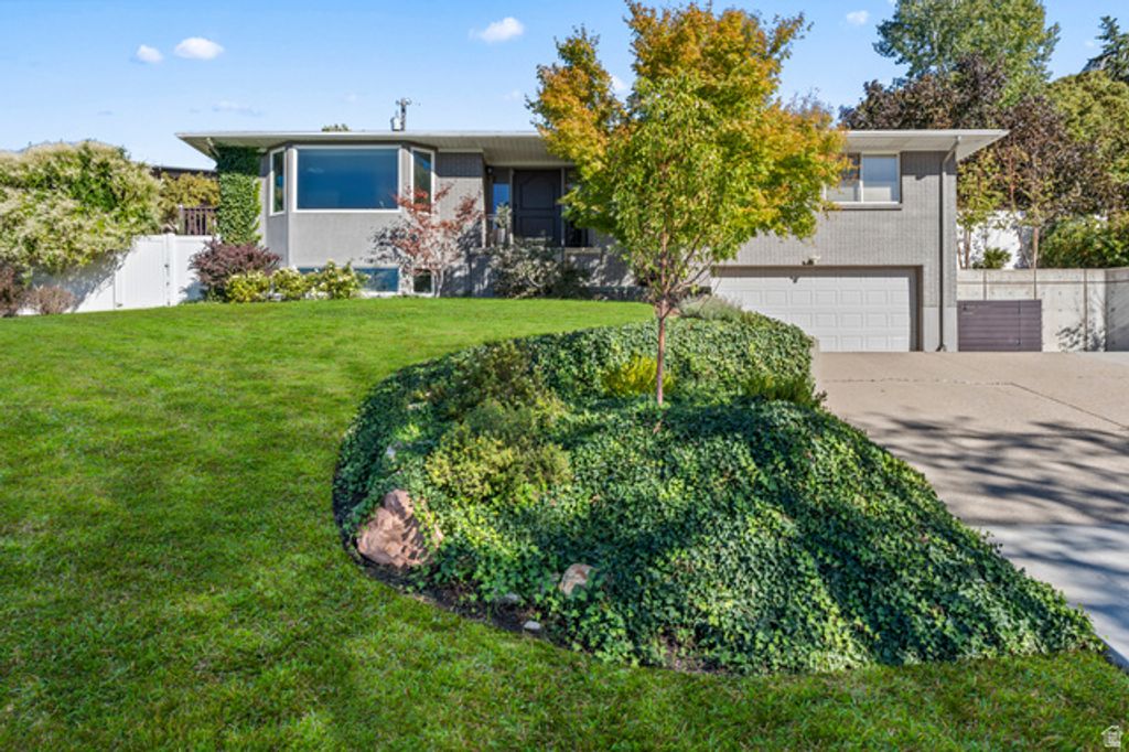 Image 36 of property listing at 4585 S IDLEWILD RD, Salt Lake City, UT 84124