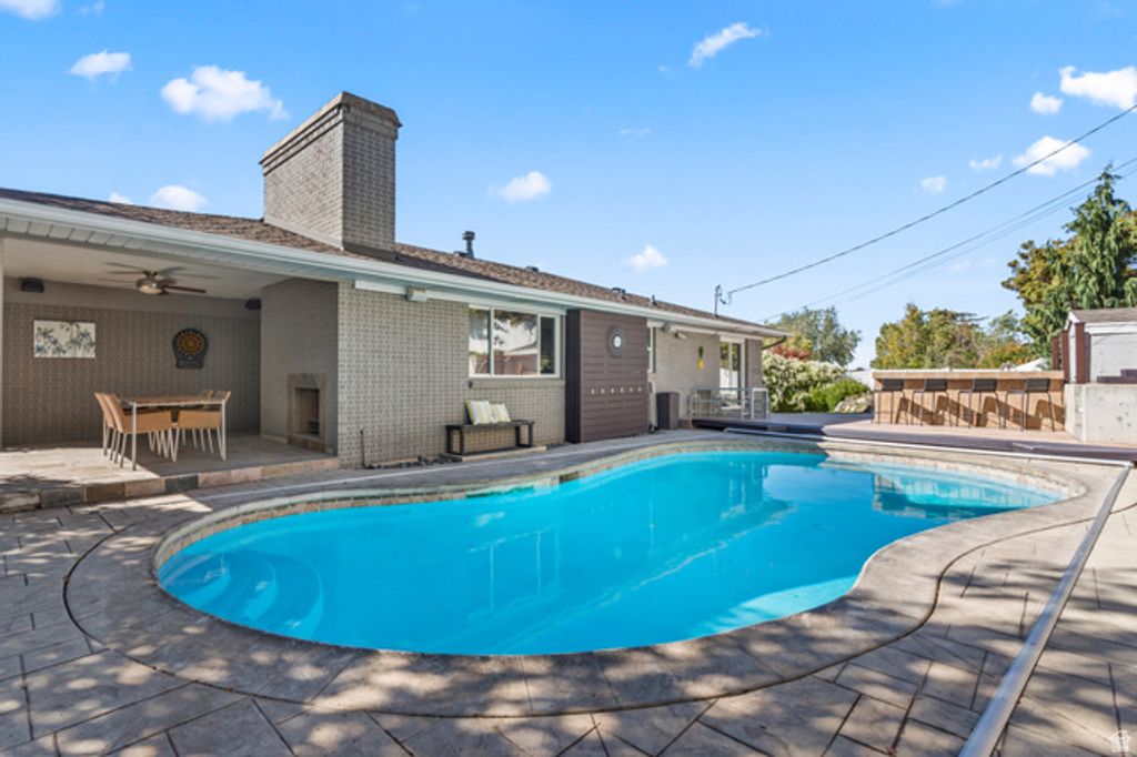 Image 44 of property listing at 4585 S IDLEWILD RD, Salt Lake City, UT 84124