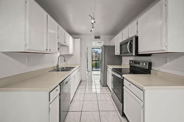 4519 TOWER PINE ROAD 4519, Orlando, FL 32839