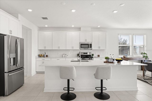 1283 DORA PARC LANE, Mount Dora, FL 32757