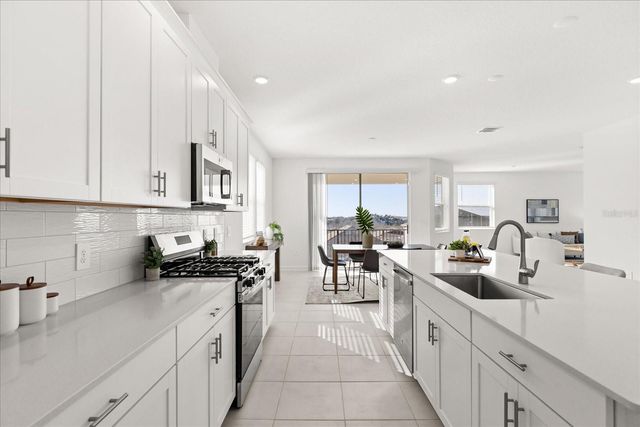 1283 DORA PARC LANE, Mount Dora, FL 32757