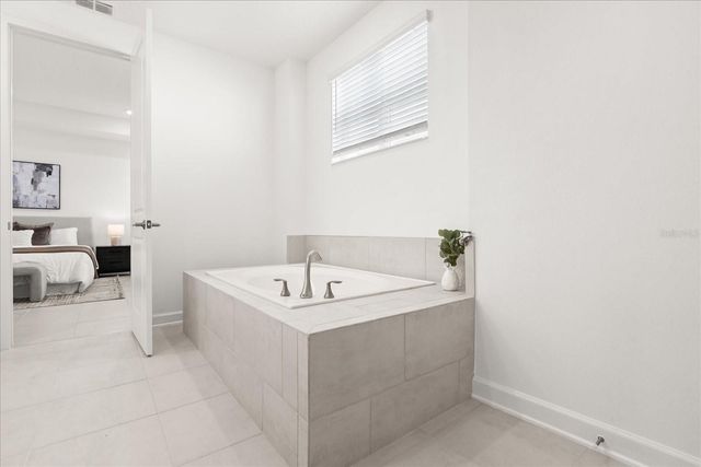 1283 DORA PARC LANE, Mount Dora, FL 32757