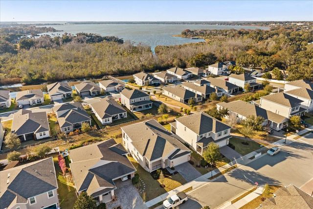 1283 DORA PARC LANE, Mount Dora, FL 32757