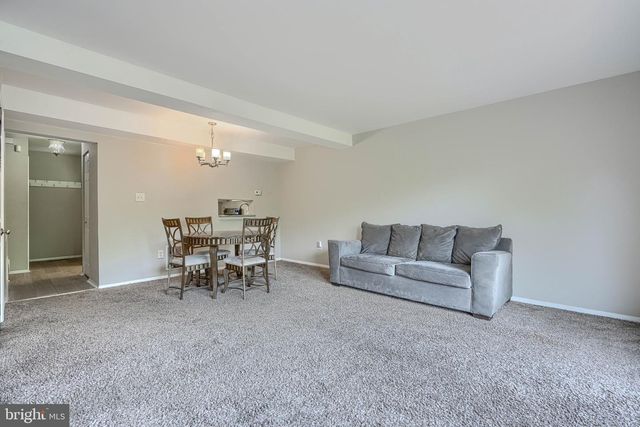 127 BOURBON CT, Baltimore, MD 21234