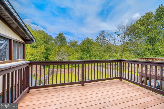 127 BOURBON CT, Baltimore, MD 21234
