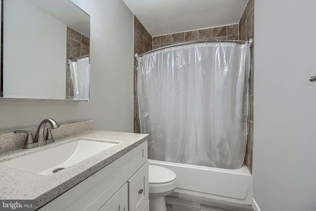 127 BOURBON CT, Baltimore, MD 21234