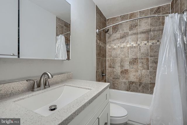 127 BOURBON CT, Baltimore, MD 21234